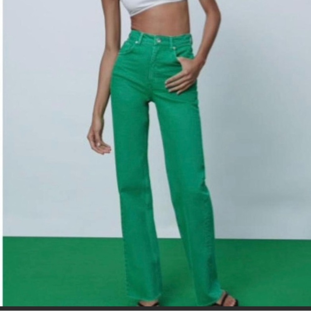 Zara green high-waisted straight leg jeans Size 6